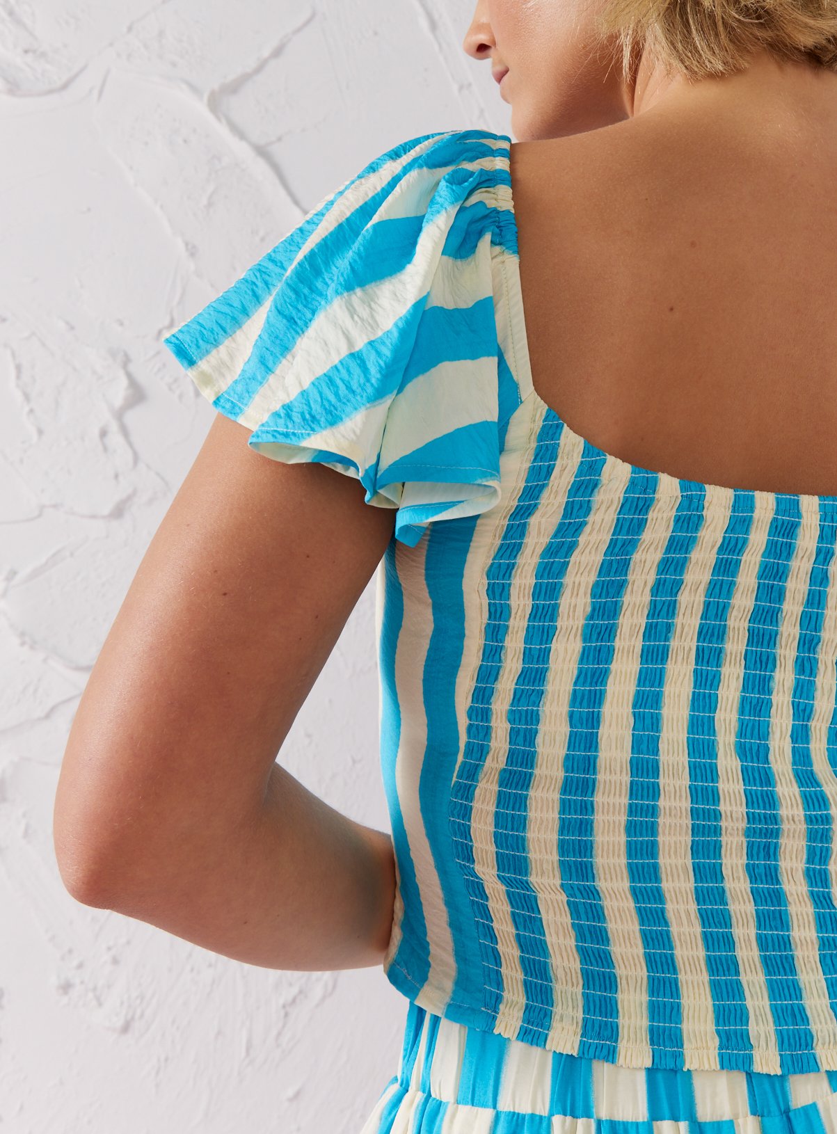 EVERBELLE Blue Stripe Angel Sleeve Ruched Top  20 - Image 2 thumbnail